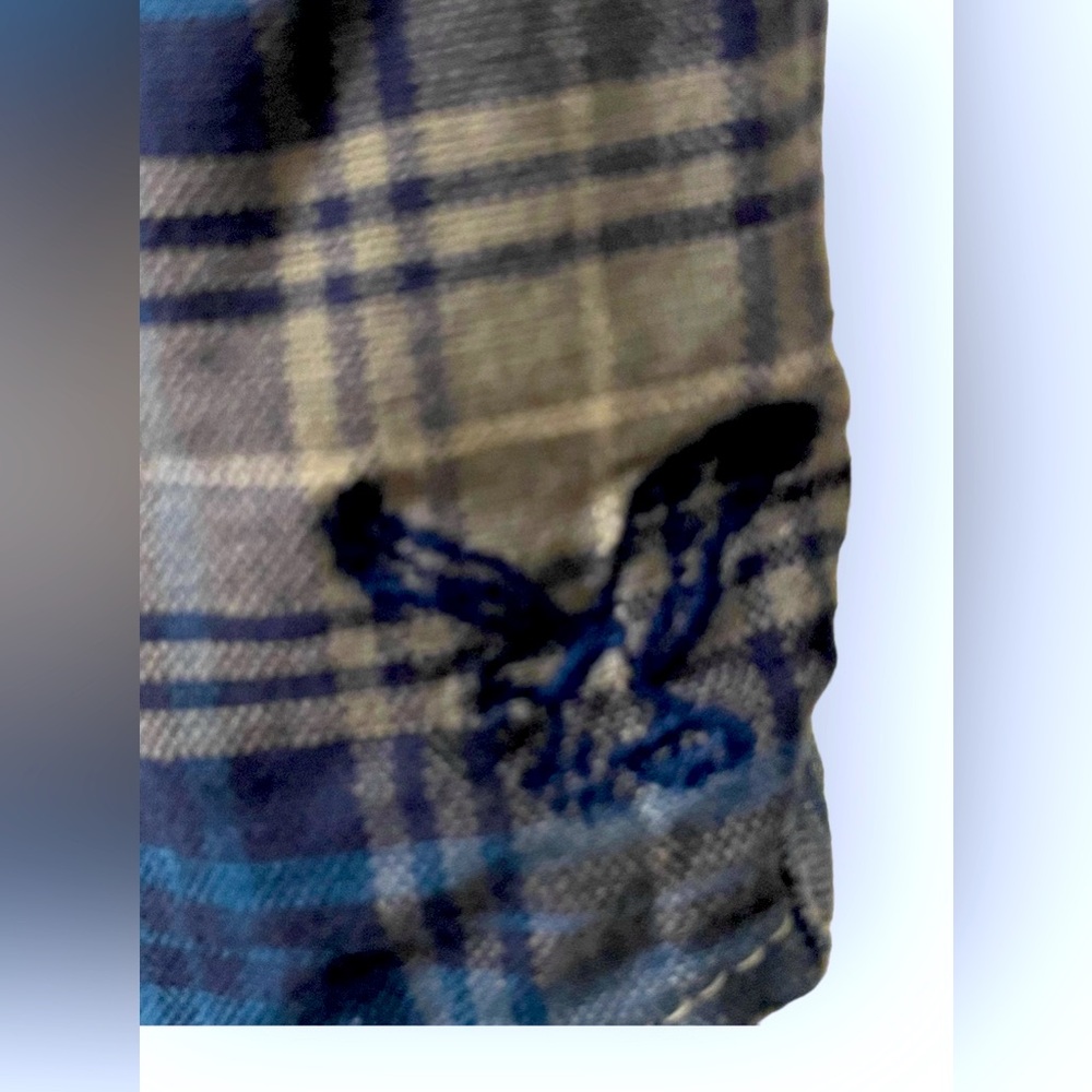 American Eagle Outfitters Shirt - Picture 7 of 10